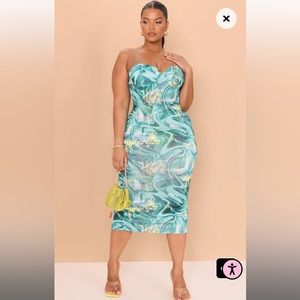Plus Green Swirl Crinkle Rib Cup Detail Midi Dress